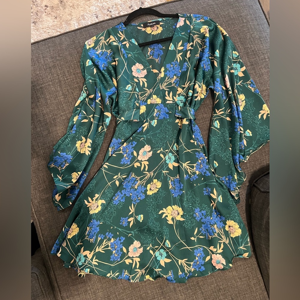 Aakaa Green Floral Dress Small